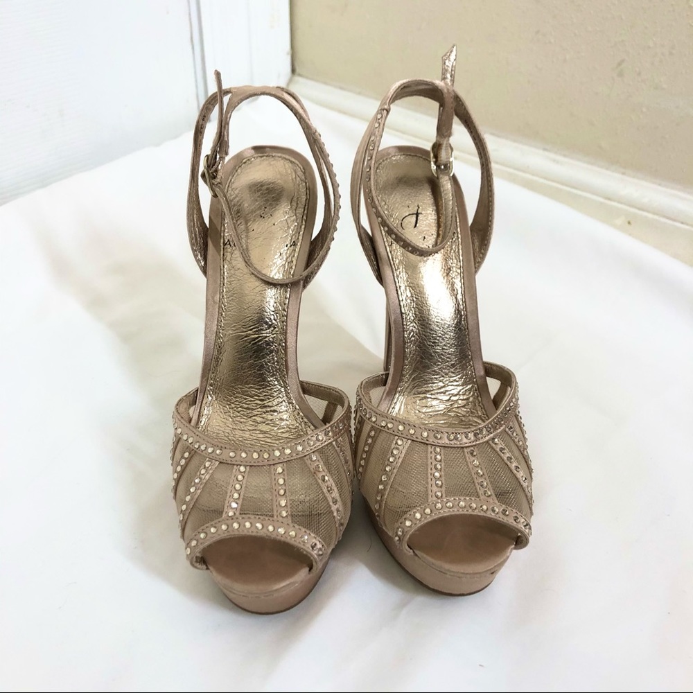 Rose Gold Adrianna Papell Pumps